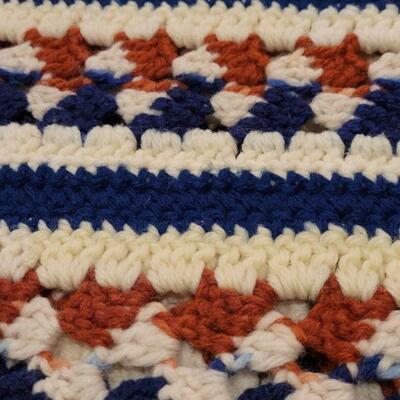 Lot 670: Handmade Throw Blanket