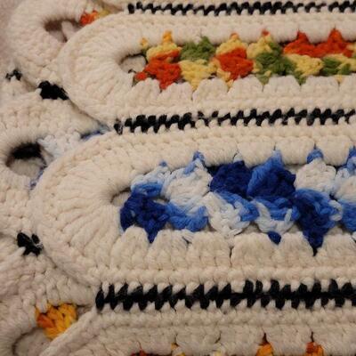 Lot 672: Handmade Throw Blanket (multi color)