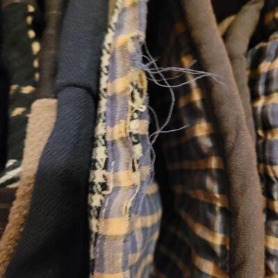 Lot 674: Vintage Wool Plaids Quilt 82" Ã— 50" (black, white & browns)