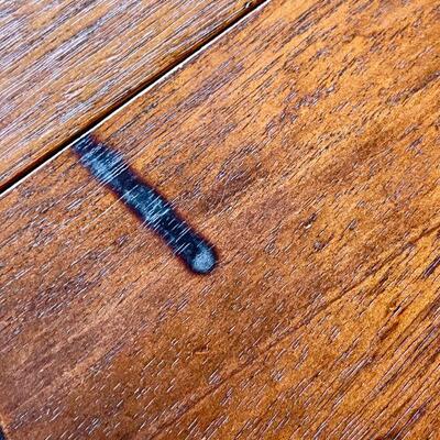 LOT 95  ANTIQUE WALNUT DROP LEAF GATE LEG TABLE AS IS BURN MARK