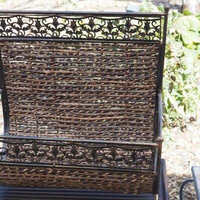 Lot  50 Plant stands, baskets