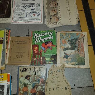 Lot 58 Vintage magazines 1940s, 50s 60s.