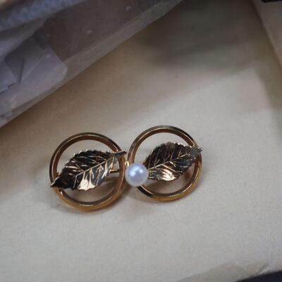 Lot 60 Sewing ephemera