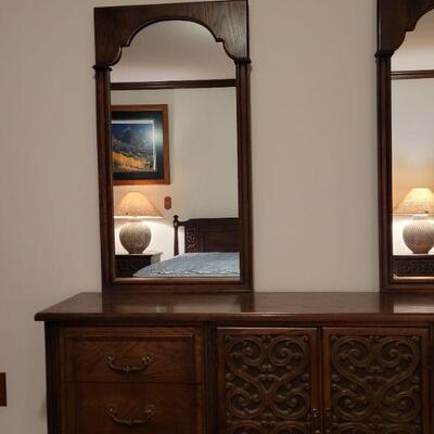 Lot 687: Long Dresser with (2) Mirrors