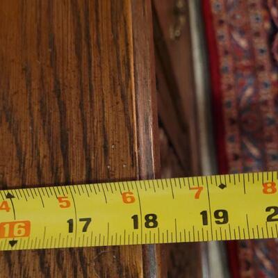 Lot 687: Long Dresser with (2) Mirrors