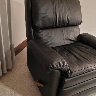 Lot 688: Black Leather Recliner 