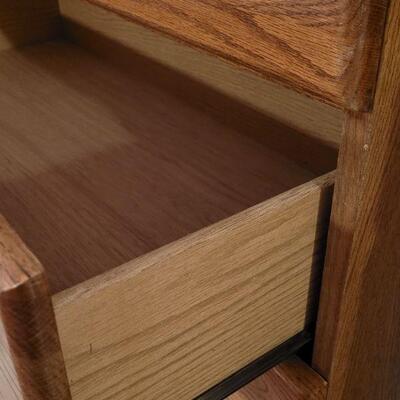 Lot 689: Oak Dresser with Flip Top Jewelry Storage 