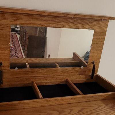 Lot 691: Oak Dresser with Flip Top Jewelry Storage 33" Ã— 19" Ã— 54.5"