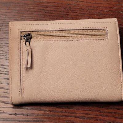 Lot 696: New Talbots & Liz Claiborne Wallets