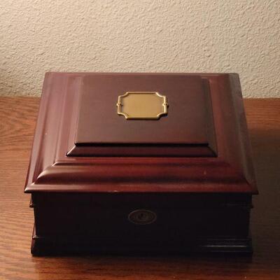Lot 704: BOMBAY Watch Box