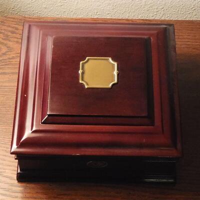 Lot 704: BOMBAY Watch Box