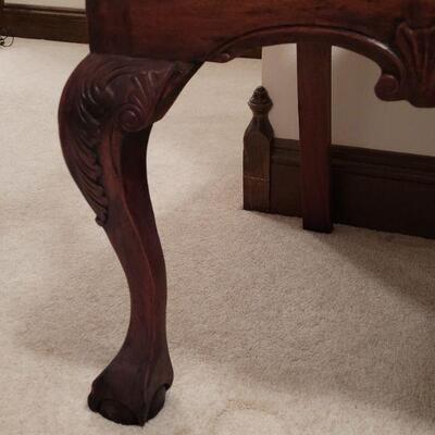 Lot 726: Claw foot Bench 