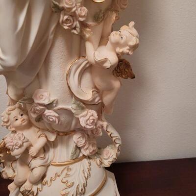 Lot 728: Plaster Angel Vase
