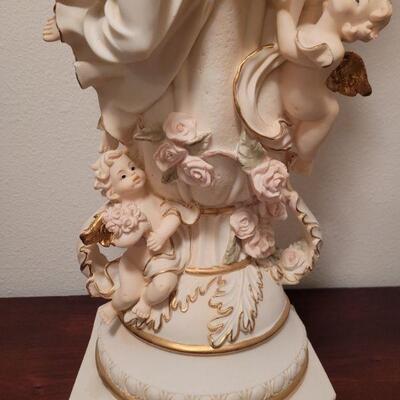 Lot 728: Plaster Angel Vase