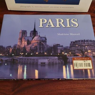Lot 732: Book lot 