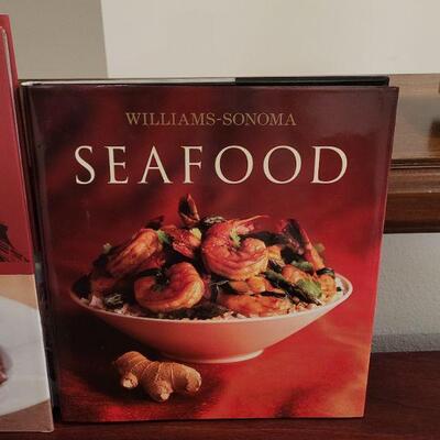 Lot 739: Cookbook lot