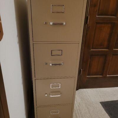 Lot 753: Metal Filing Cabinet 