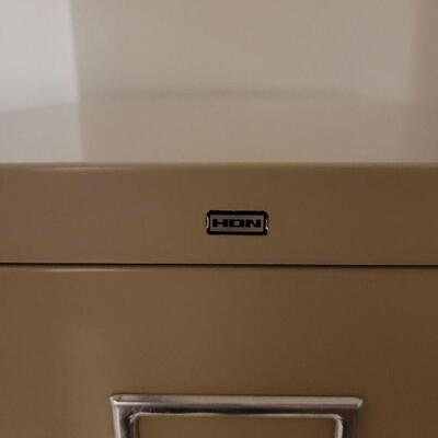 Lot 753: Metal Filing Cabinet 
