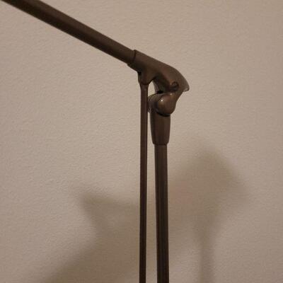 Lot 754: Mid Century Modern Adjustable Desk Lamp