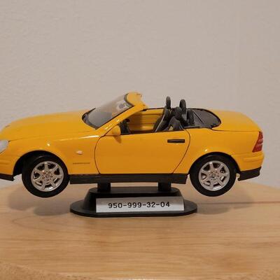 Lot 757: Mercedes-Benz 1996 SLK Model by Maista