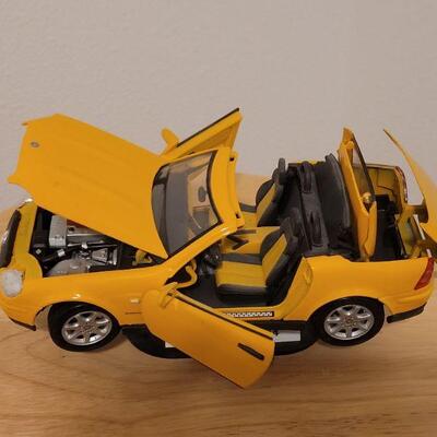 Lot 757: Mercedes-Benz 1996 SLK Model by Maista