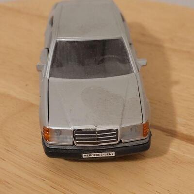 Lot 761: Mercedes-Benz Cursor Model 