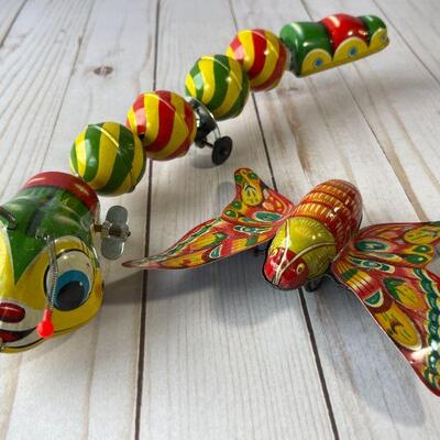 LOT 107  VINTAGE TIN LITHO TOYS JAPAN CATERPILLAR & BUTTERFLY 
