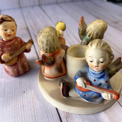 LOT 110  GROUP LOT OF VINTAGE HUMMEL FIGURINES GOEBAL 