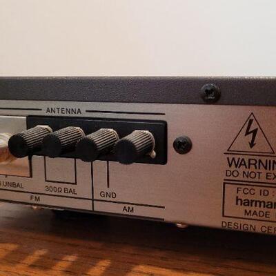 Lot 775: Vintage HARMON KARDON TU915 Digital Synthesized Quartz Locked Tuner TESTED A+