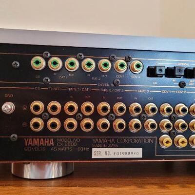 Lot 776: Vintage YAMAHA CX-2000 Natural Sound Stereo Control Amplifier TESTED A+