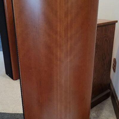 Lot 779: Pair of (2) KEF Reference Series Model 205 Floor Speakers MADE IN ENGLAND Tested A+