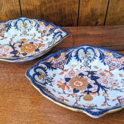 Pair of 2 antique Royal Crown Derby lozenge shape serving plates Kings pattern 1806-1825
