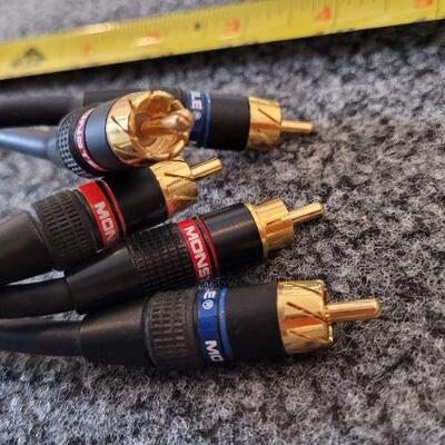 Lot 784: (5) 3.5ft MONSTER CABLE RCA Cords