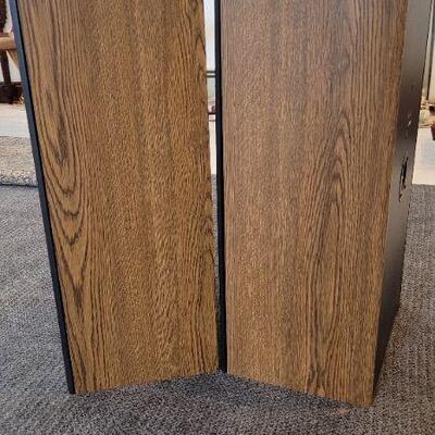 Lot 788: (2) Vintage BOSTON DYNAMICS A70 Series 2 8 OHM Floor Speakers 