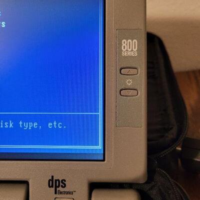 Lot 794: Vintage TRACER 800 Series Personal Computer 