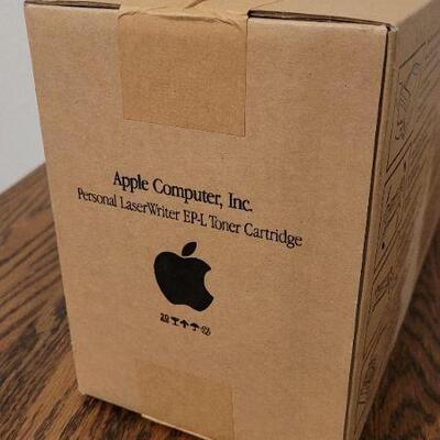 Lot 796: Vintage NEW STOCK 1997 APPLE Computer Inc. Personal LaserWriter EP-L Toner Cartridge