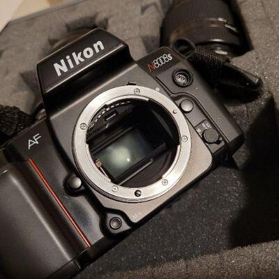 Lot 797: Vintage NIKKON 8008S 35mm Camera w/ (2) Lenses, TUNDRA Hard Carry Case and MORE!