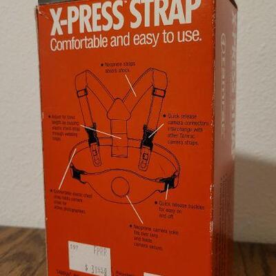 Lot 800: Vintage New Stock X-Press Camera Strap