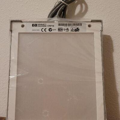 Lot 815: Hewlett Packard C76718 ScanJet Accessory