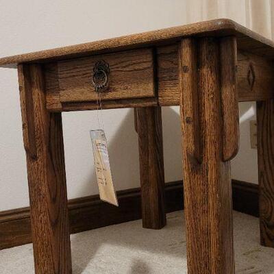 Lot 818: Vintage Unused LARRABEES Furniture Coffee Table 