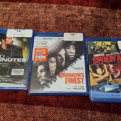 Lot 827: Assorted NEW SEALED Blue Ray Movies 