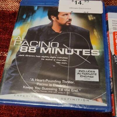 Lot 827: Assorted NEW SEALED Blue Ray Movies 