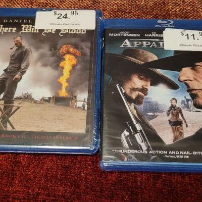 Lot 828: Assorted NEW SEALED Blue Ray Movies 