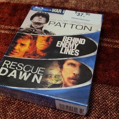 Lot 831: Assorted NEW SEALED Blue Ray Movies 
