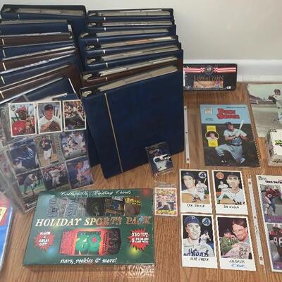 Large Collection of Baseball Cards