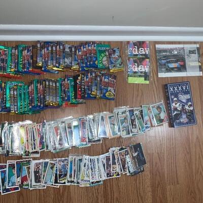 Large Collection of Baseball Cards