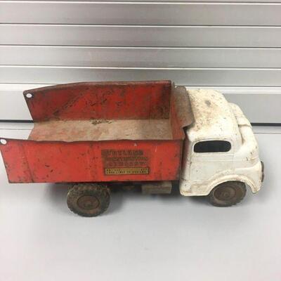 1137 = Vintage Toy Dump truck