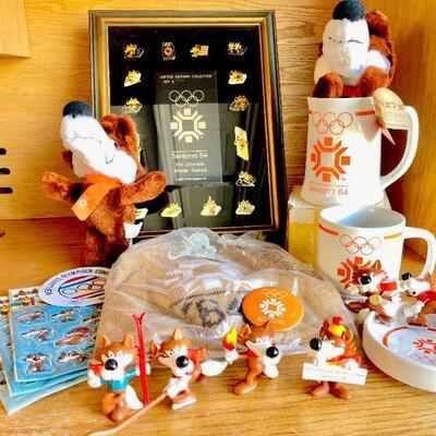 OLY 133  OLYMPIC SUMMER GAMES 1984 GROUP SARAJEVO VOOCHKO MASCOT WOLF