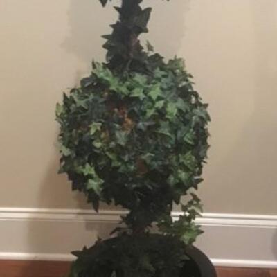 P - 1116  Pair Faux Ivy Topiary Plants 