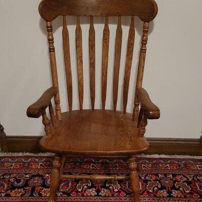 Lot 893: Larrabee's Wood Captain's Chair